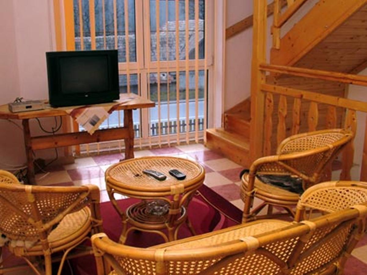 Motel Pod Stromisom Vlachovo Екстериор снимка